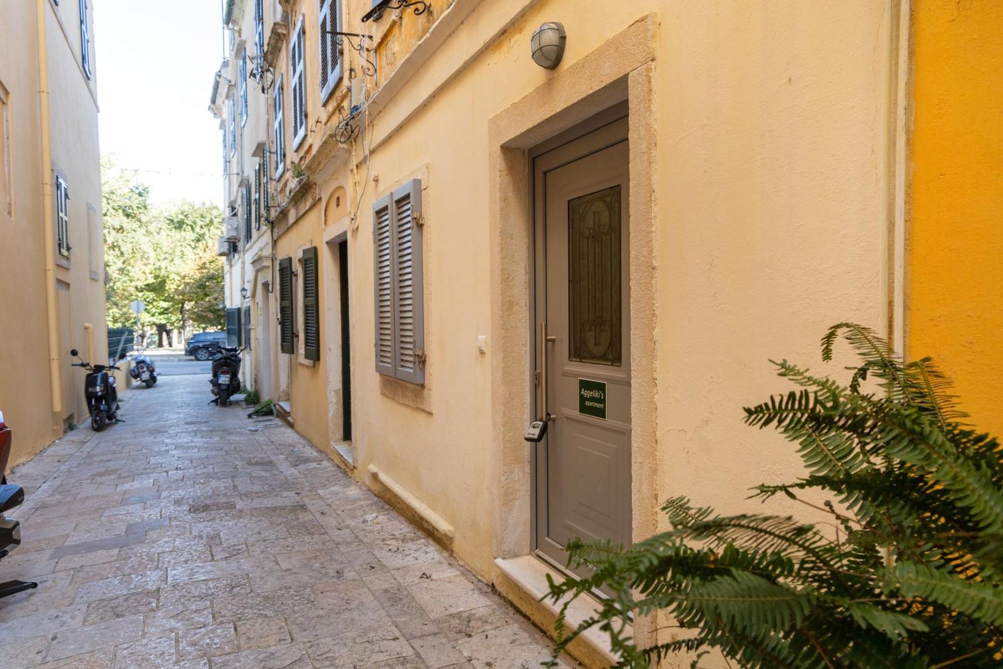 Aggeliki's Corfu (city)